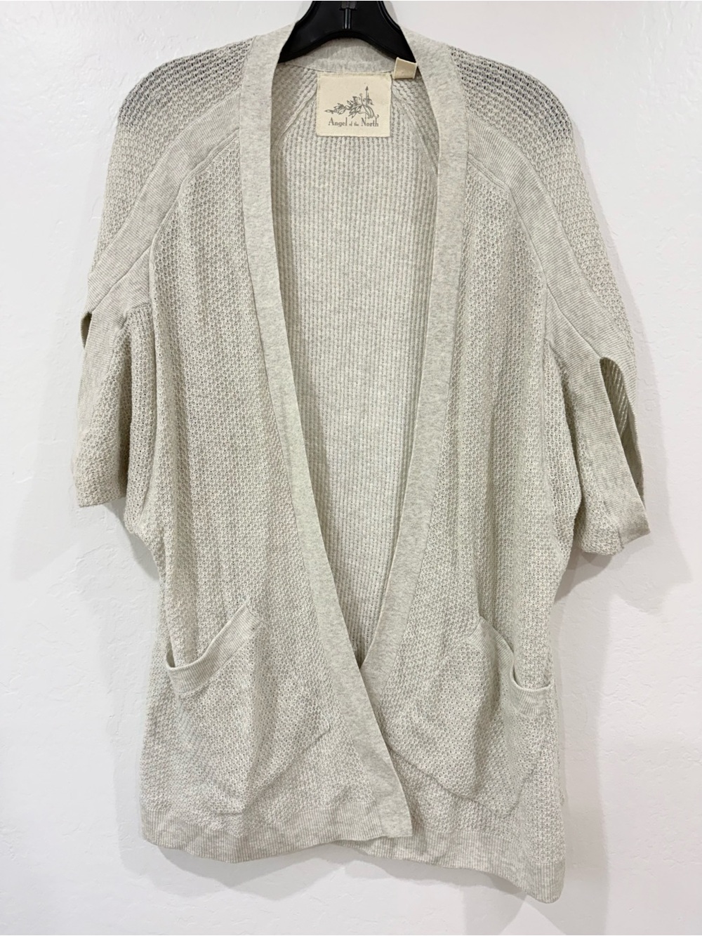 Antrho Angel of the North Cream / Beige Open-Front Knit Sweater XS